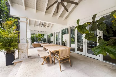 Exterior - 444 Bargello Ave, Coral Gables, FL 33146 photo 3 of 6
