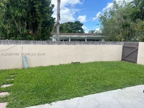 10836 SW 123rd Pl, Miami, FL 33186