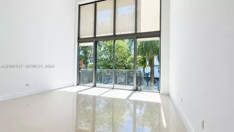 6000 Collins Ave #305, Miami Beach, FL 33140