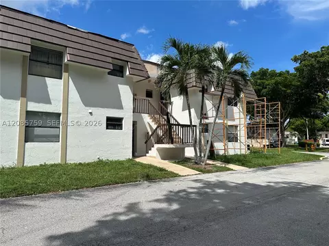 14909 SW 104th St #18-24, Miami, FL 33196