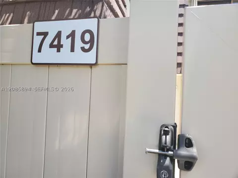 7419 74th Way #7419, West Palm Beach, FL 33407