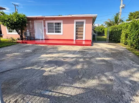 1010 E 8th Ct, Hialeah, FL 33010 photo 9