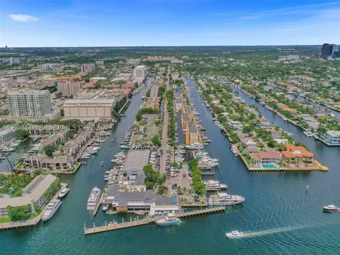 1777 SE 15th St #308, Fort Lauderdale, FL 33316