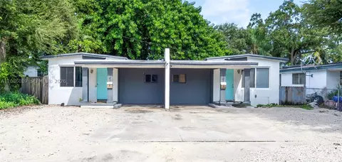8141 NW 5th Ct, Miami, FL 33150