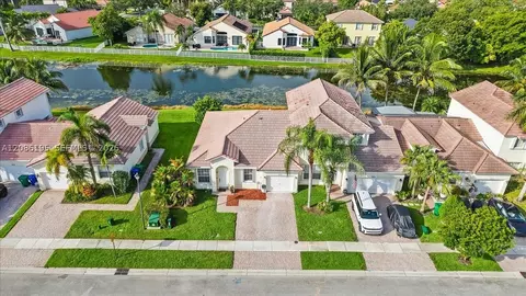 18660 SW 28th Ct, Miramar, FL 33029