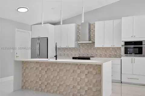 Kitchen - 14298 Ruby Pointe Dr, Delray Beach, FL 33446 photo 9 of 13