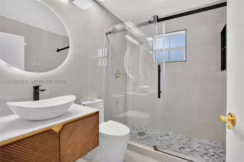 Bath - 14298 Ruby Pointe Dr, Delray Beach, FL 33446 photo 2 of 11