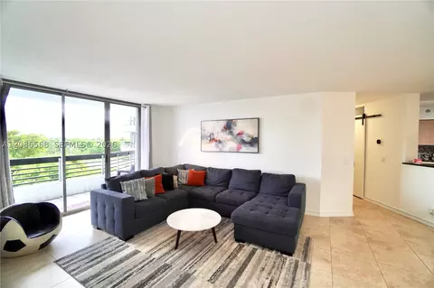 3400 NE 192nd St #606, Aventura, FL 33180