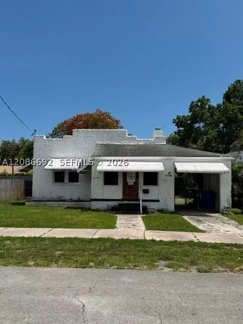 3322 SW 9th St, Miami, FL 33135