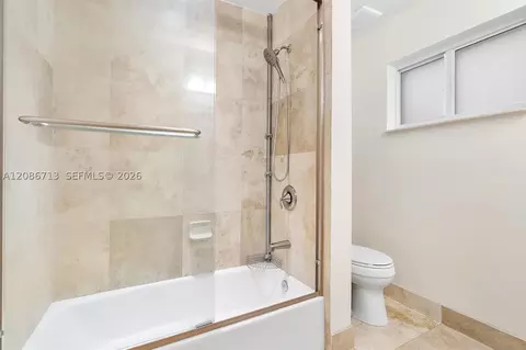 Bath - 7111 Bamboo St, Miami Lakes, FL 33014 photo 3 of 4