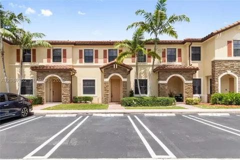 3217 SE 4th St #3217, Homestead, FL 33033