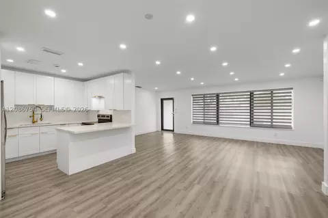 Living - 8253 W 14th Ct, Hialeah, FL 33014 photo 4 of 7