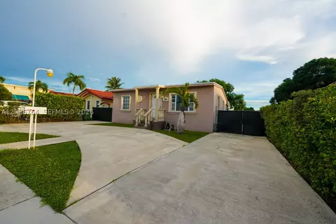 Other - 358 E 45th St, Hialeah, FL 33013 photo 2 of 12
