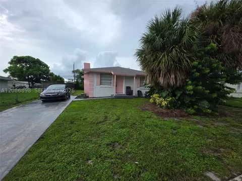 Undisclosed, Riviera Beach, FL 33404
