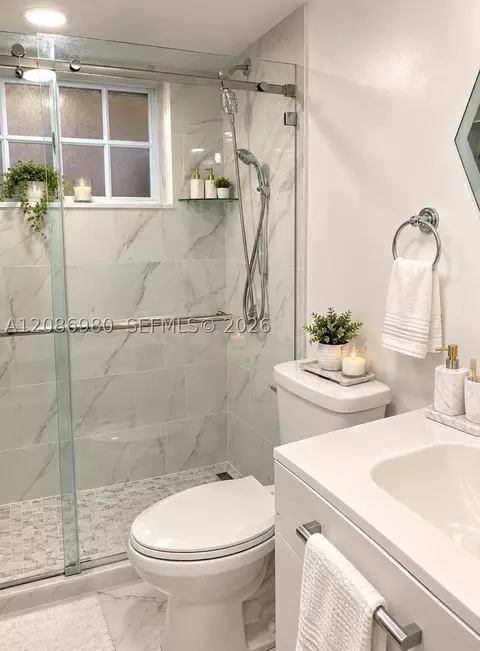 2403 W 76th St #102, Hialeah, FL 33016 photo 6