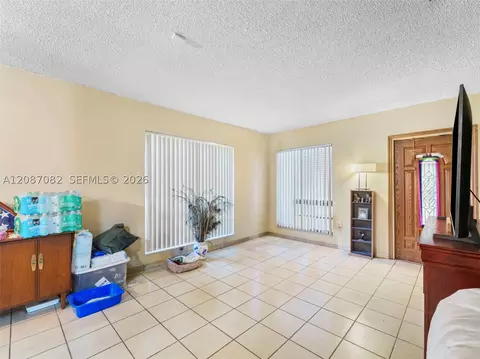 Living - 5440 E 7th Ave, Hialeah, FL 33013 photo 3 of 4