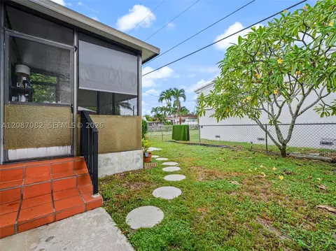 Exterior - 5440 E 7th Ave, Hialeah, FL 33013 photo 4 of 17