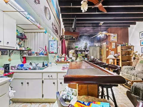 Kitchen - 5440 E 7th Ave, Hialeah, FL 33013 photo 3 of 4