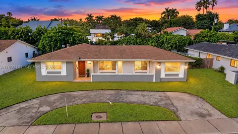 20120 Highland Lakes Blvd, Miami, FL 33179