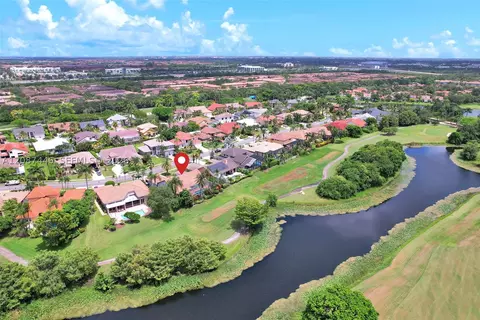 560 W Cypress Pointe Dr W, Pembroke Pines, FL 33027