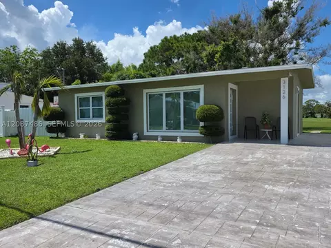 3126 SE Monte Vista St, Port Saint Lucie, FL 34952
