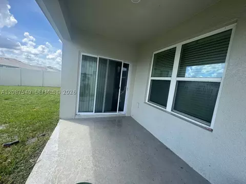 Exterior - 304 Corso Loop, Winter Haven, FL 33884 photo 2 of 2
