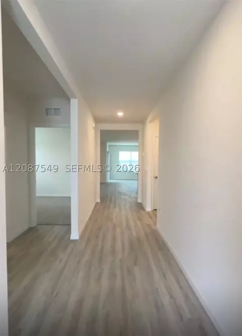 Entry Way - 304 Corso Loop, Winter Haven, FL 33884 photo 2 of 2