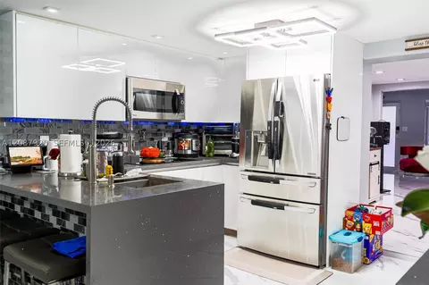 Kitchen - 1621 E 6th Ave, Hialeah, FL 33010 photo 1 of 1