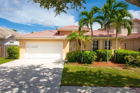 13945 S Cypress Cove Cir, Davie, FL 33325