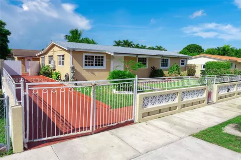 11601 SW 183rd St, Miami, FL 33157