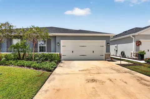 9364 SW Libertas Way, Port Saint Lucie, FL 34987
