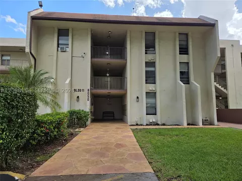 8050 W Mcnab Rd #310, Tamarac, FL 33321