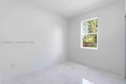 Bedroom - 156 Carousel Ave, Labelle, FL 33935 photo 4 of 4