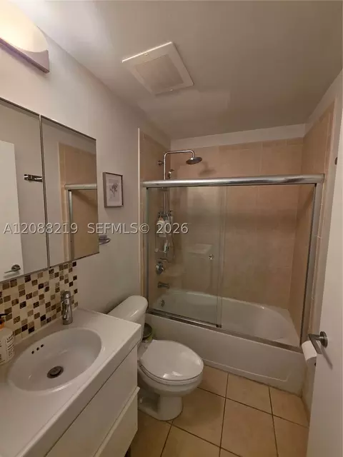 3340 NE 190th St #705, Aventura, FL 33180