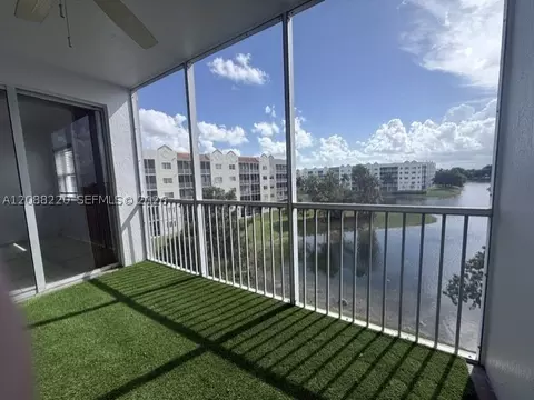 10730 NW 66th St #403, Doral, FL 33178
