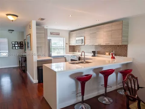 8460 Casa Del Lago #H, Boca Raton, FL 33433