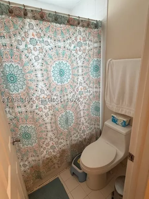 Bath - 14901 SW 80th St #210, Miami, FL 33193 photo 3 of 6