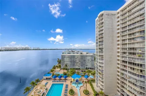 7601 E Treasure Dr #1722, North Bay Village, FL 33141