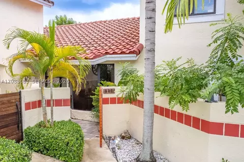 1111 San Remo Cir, Homestead, FL 33035