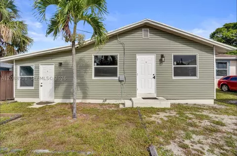 3633 SW 12th Ct, Fort Lauderdale, FL 33312