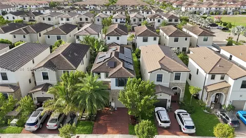 View/Area - 3440 W 110th St, Hialeah, FL 33018 photo 1 of 4
