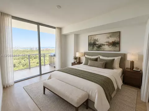 2411 Laguna Cir #2103, North Miami, FL 33181