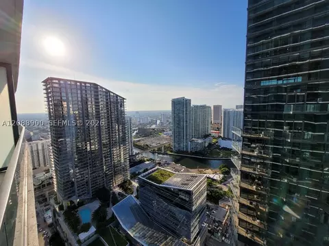 801 S Miami Ave #4108, Miami, FL 33130