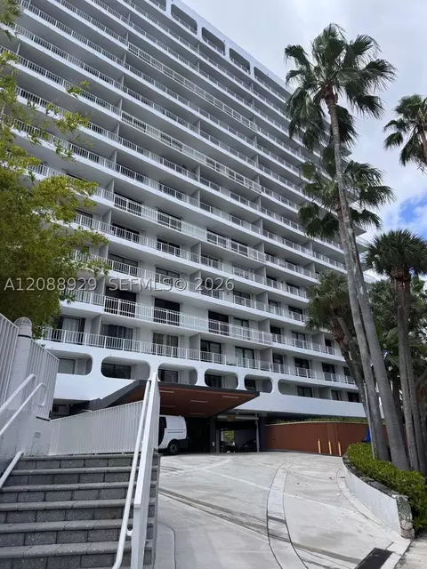 200 SE 15th Rd #7D, Miami, FL 33129