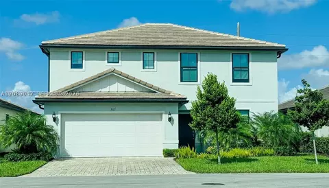 3117 Buttonwood Ct, Lauderdale Lakes, FL 33311