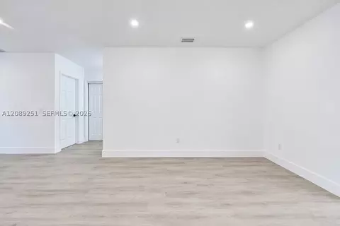 Living - 40 SE 3rd Ter, Dania Beach, FL 33004 photo 3 of 4