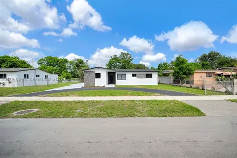 17221 NW 24th Pl, Miami Gardens, FL 33056