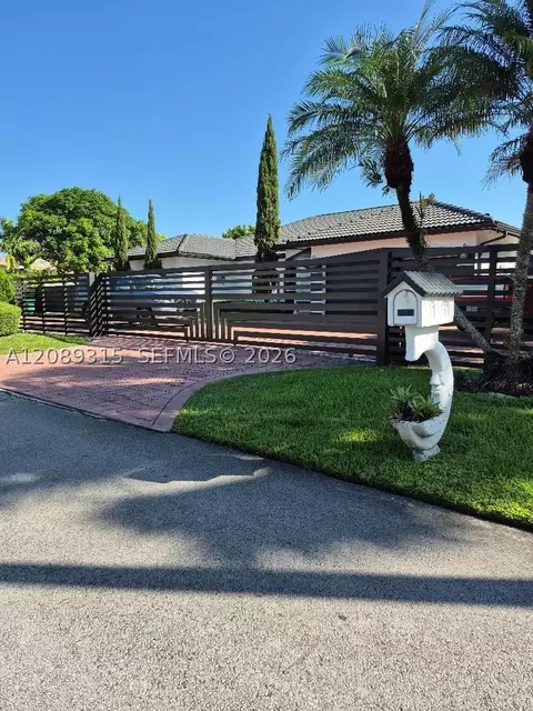 19431 SW 133rd Ave, Miami, FL 33177