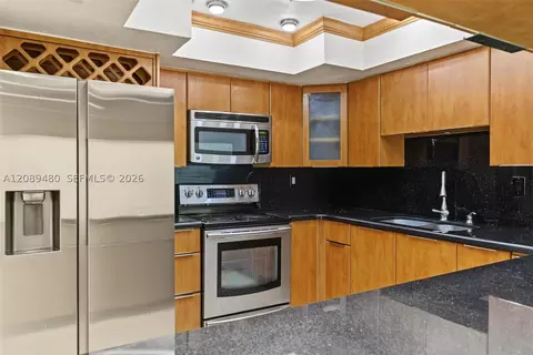 Kitchen - 7205 W 3rd Ave, Hialeah, FL 33014 photo 1 of 2