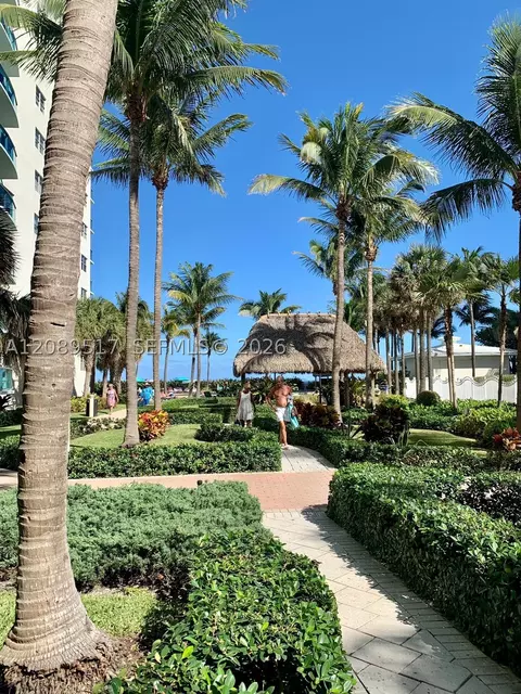 3901 S Ocean Dr #10W, Hollywood, FL 33019